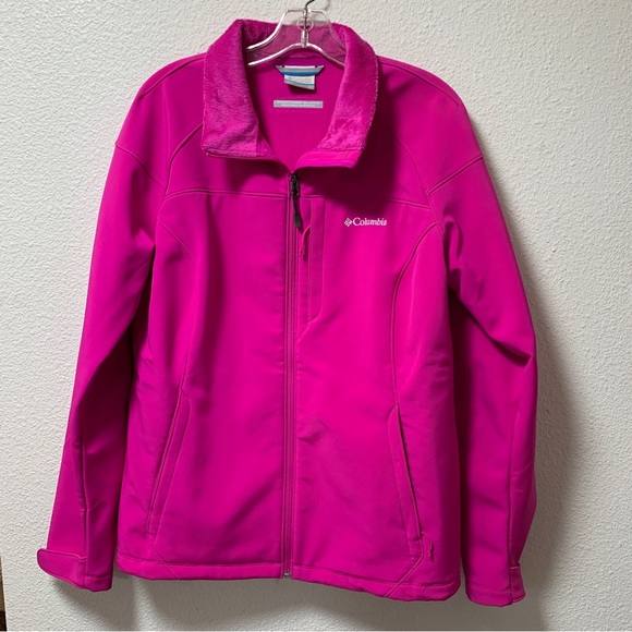 Columbia Jackets & Coats Columbia Omniwind Womens Soft Shell Jacket